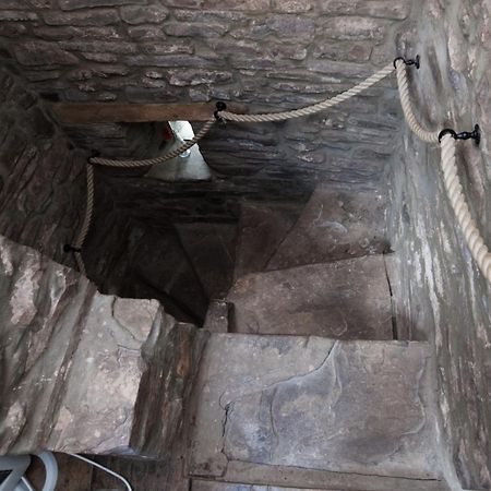Ty Fferm Hen, Ancient Farmhouse, Coity Bach Talybont-on-Usk エクステリア 写真