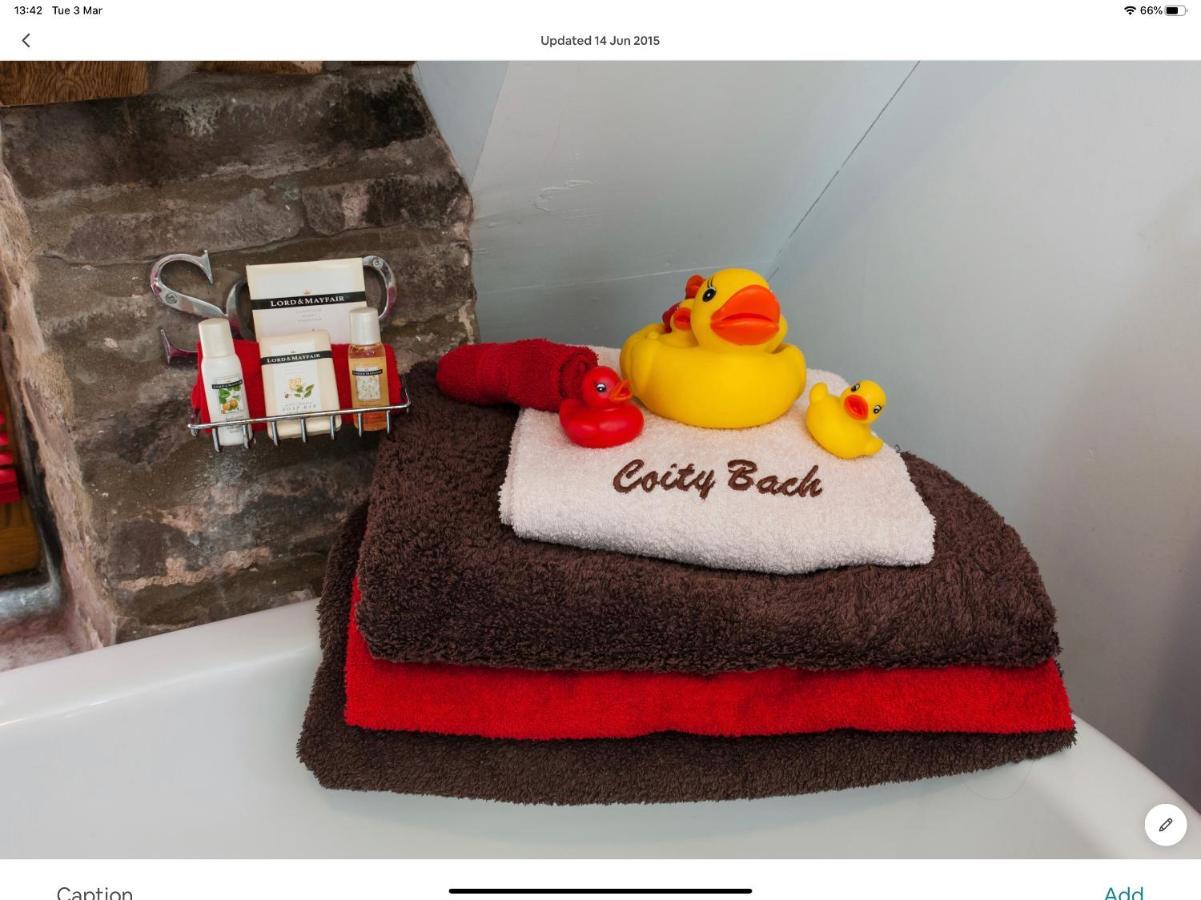 Ty Fferm Hen, Ancient Farmhouse, Coity Bach Talybont-on-Usk エクステリア 写真